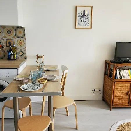 Studio Cabine Renove Criques De La Corniche Sète